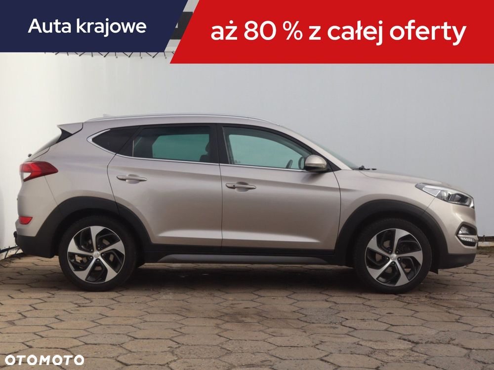Hyundai Tucson - 8