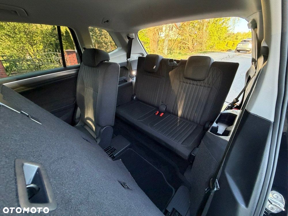 Volkswagen Tiguan Allspace - 33