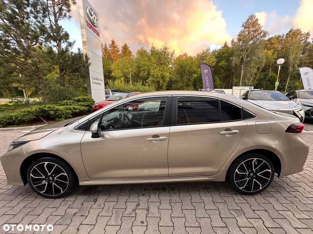 Toyota Corolla 1.8 Hybrid Comfort - 8