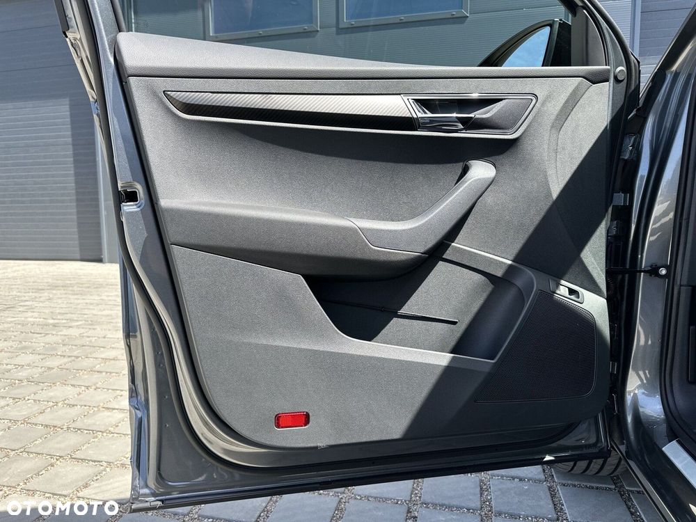 Skoda Karoq 1.5 TSI ACT Sportline DSG - 11