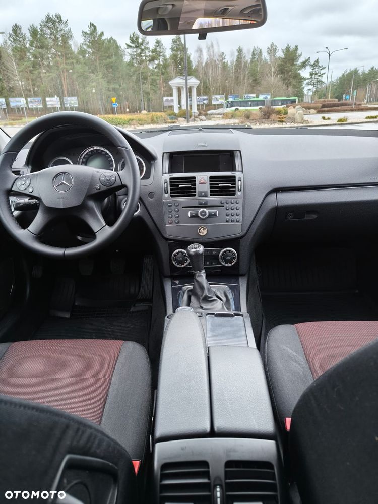 Mercedes-Benz Klasa C - 24