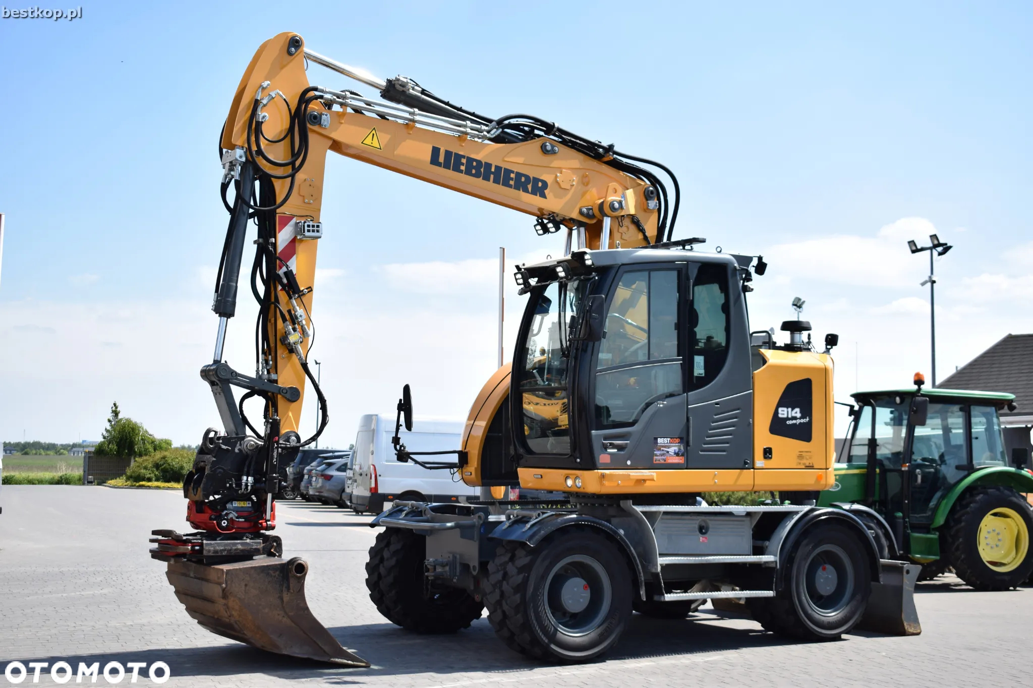 Liebherr A914 Compact Litronic - 13