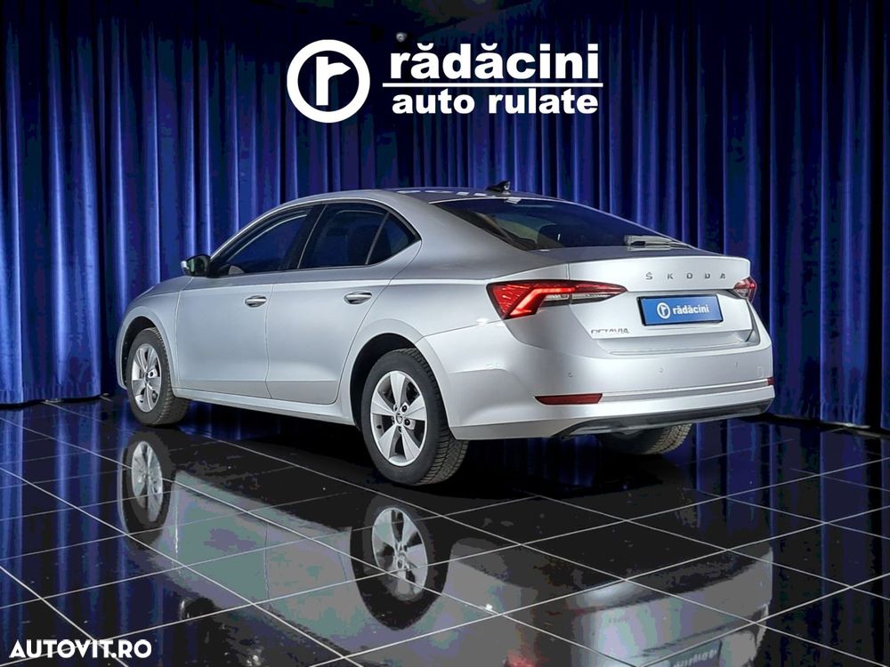 Skoda Octavia - 8