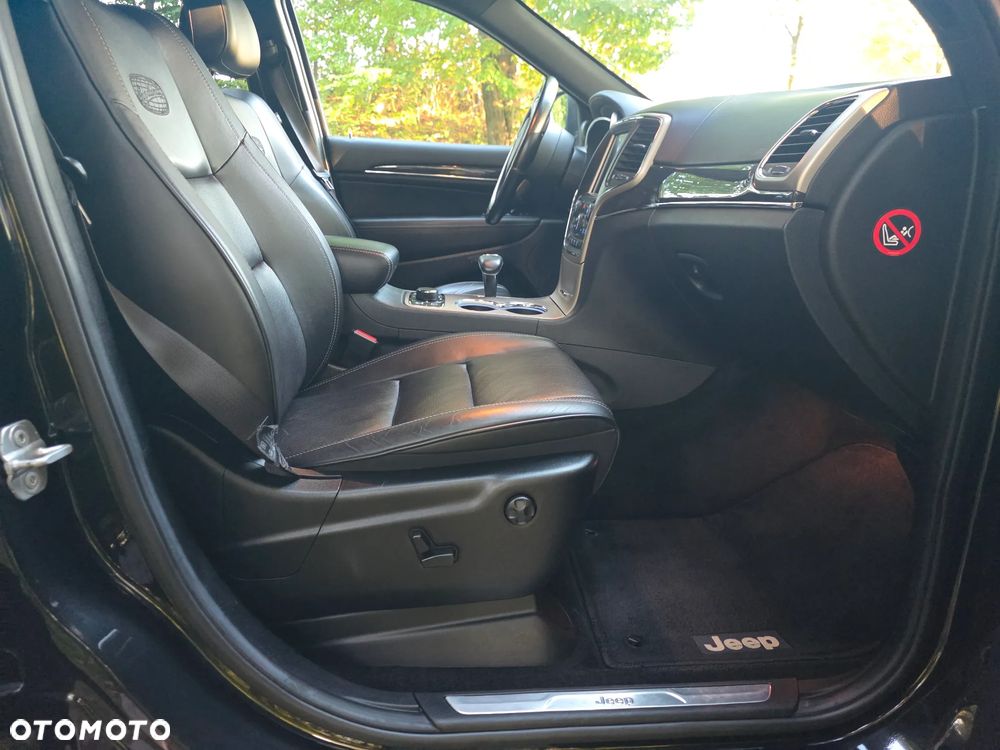 Jeep Grand Cherokee - 20