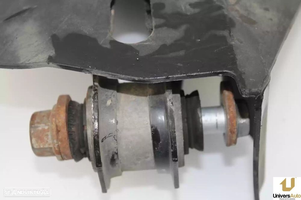 BRAÇO SUSPENSÃO INFERIOR TRASEIRO DIREITO BMW 1 2018 -33326796138 - 3