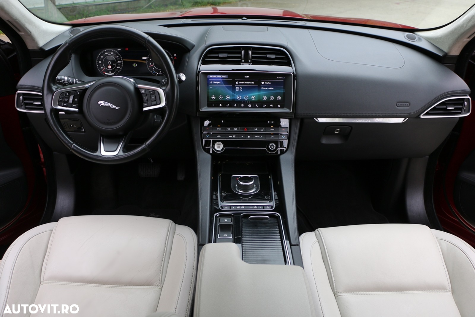 Jaguar F-Pace 20d AWD Pure - 6
