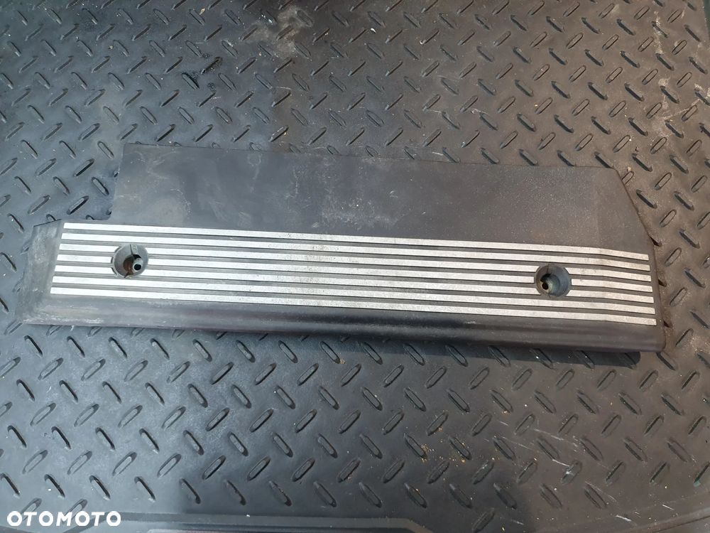 BMW E39 E46 E60 E83 X3 Z3 Osłona pokrywa silnika 1707404 - 1