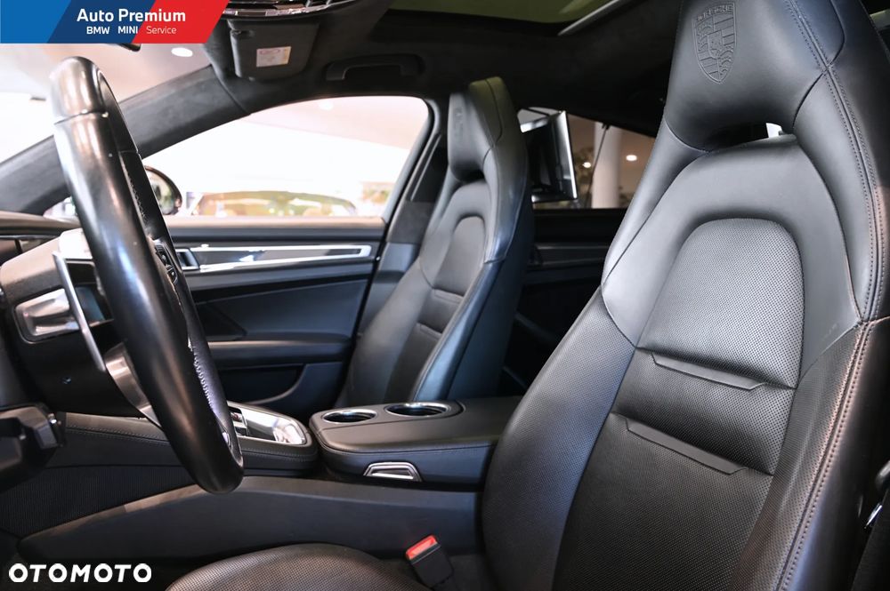 Porsche Panamera Turbo - 13