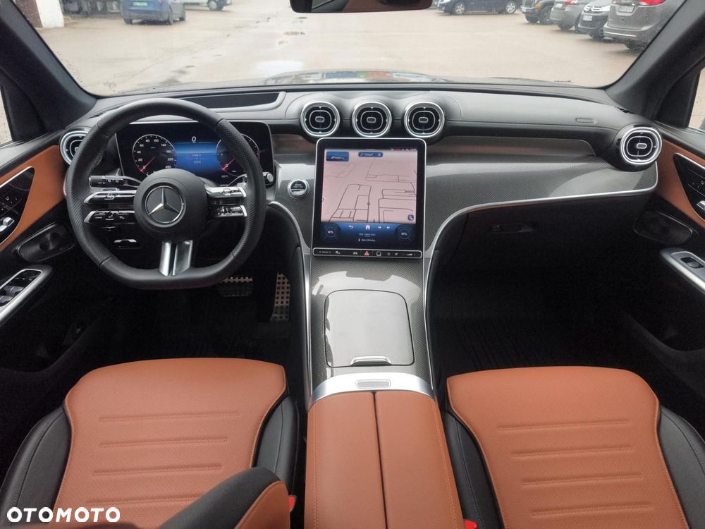 Mercedes-Benz GLC - 14