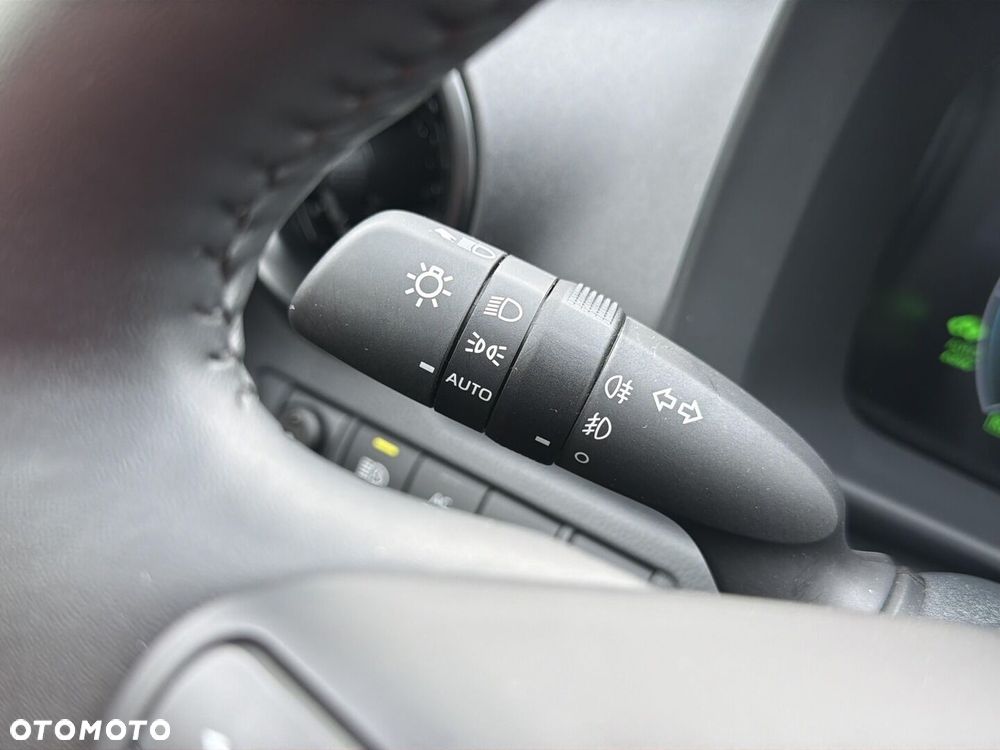 Toyota C-HR - 18