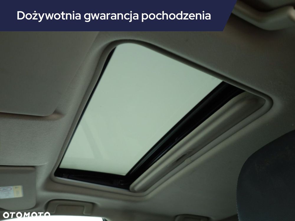 Mitsubishi Outlander - 25