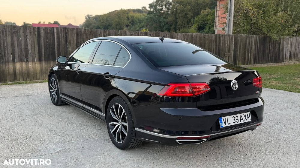 Volkswagen Passat 2.0 TDI DSG 4Motion Highline - 3