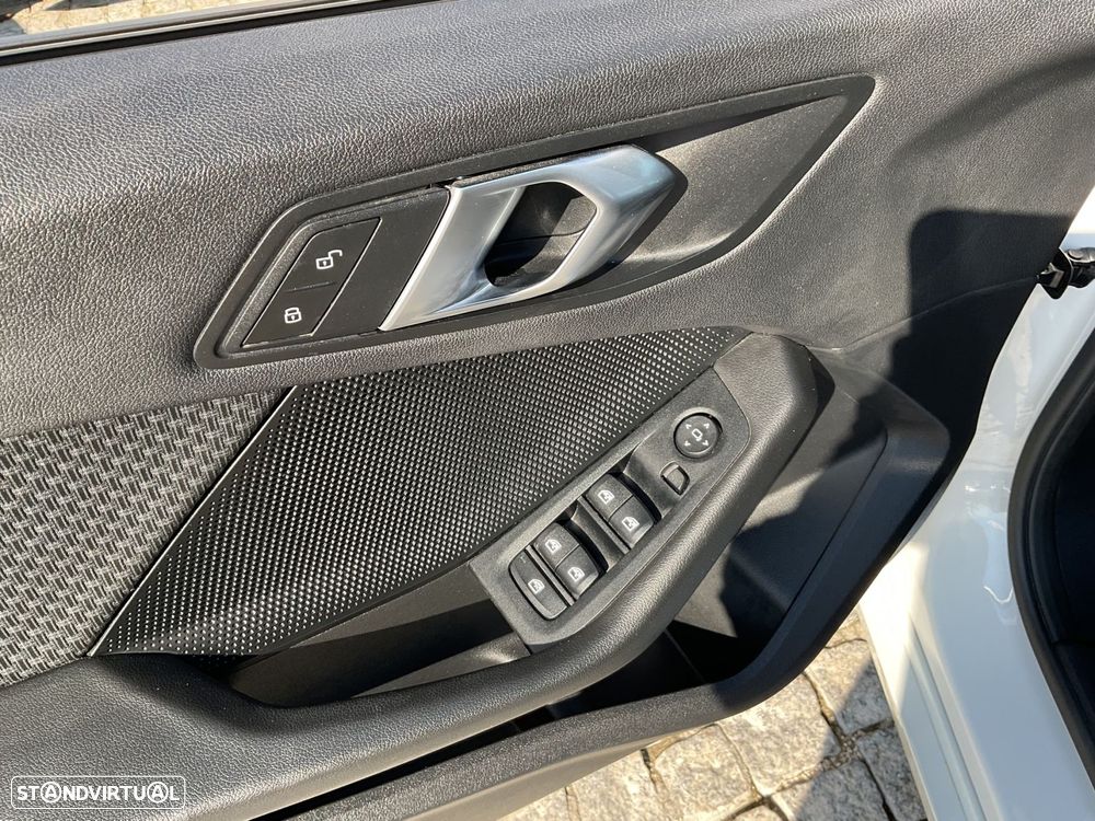 BMW 116 d Corporate Edition - 21