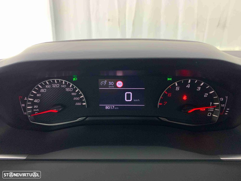 Peugeot 2008 1.2 PureTech Style - 8