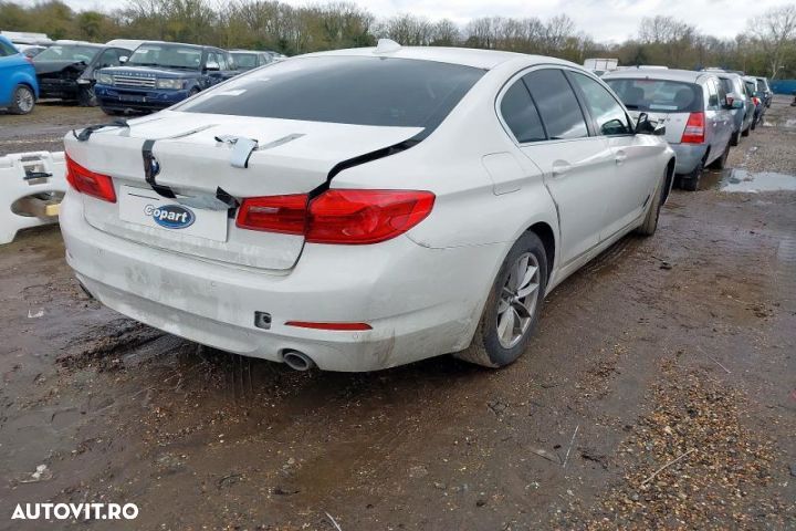 Dezmembrez BMW Seria 5 G30/G31 [2016 - 2020] Sedan 520i Steptronic (1 - 3