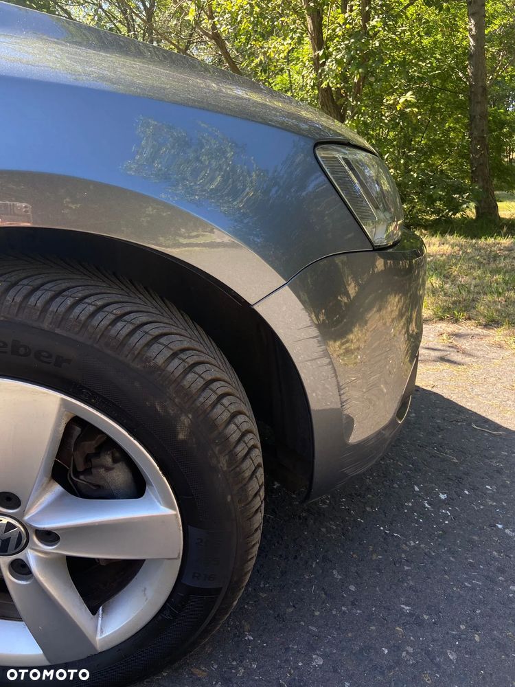 Volkswagen Jetta - 22