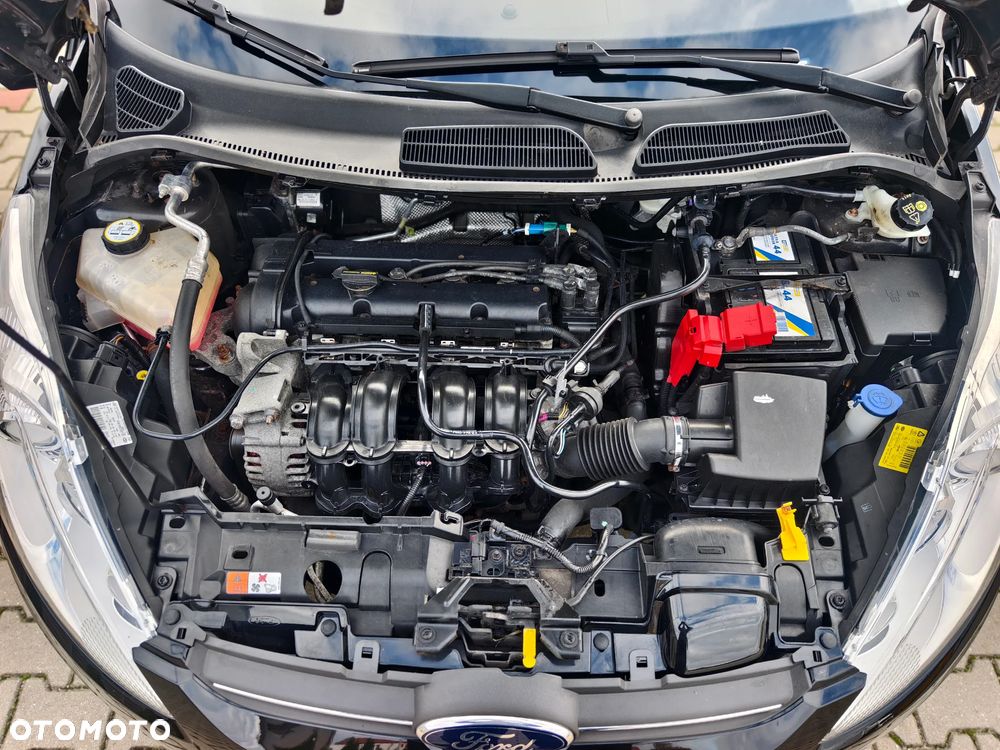 Ford Fiesta 1.4 Titanium - 21