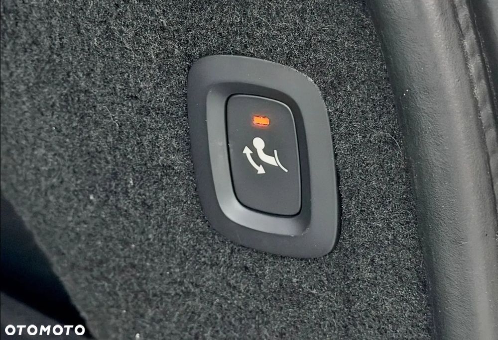 Volvo XC 90 - 20