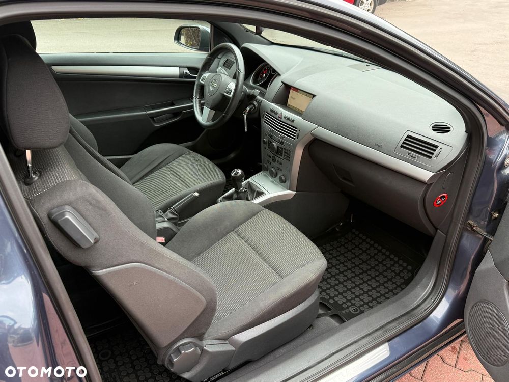 Opel Astra 1.8 Sport - 12