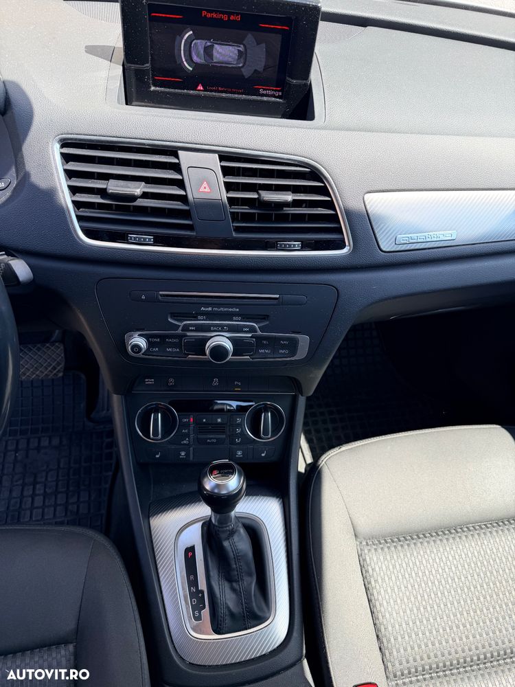 Audi Q3 2.0 TDI Quattro Stronic Design - 8