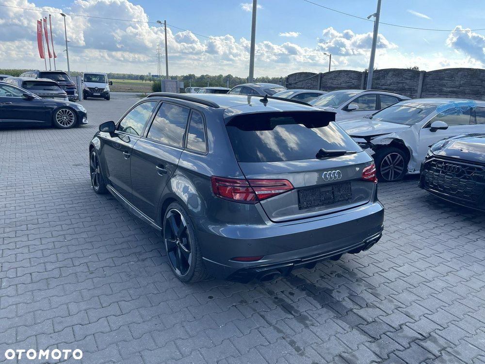 Audi RS3 Sportback 2.5 TFSI GPF Quattro S tronic - 4