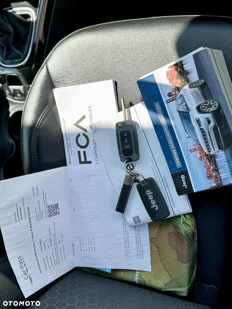 Jeep Compass 1.4 TMair Night Eagle FWD S&S - 38