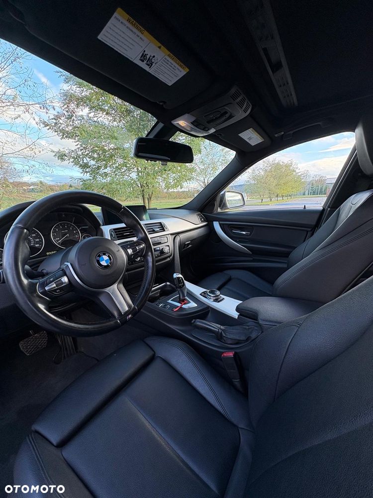 BMW Seria 3 320i xDrive Sport-Aut Luxury Line - 9