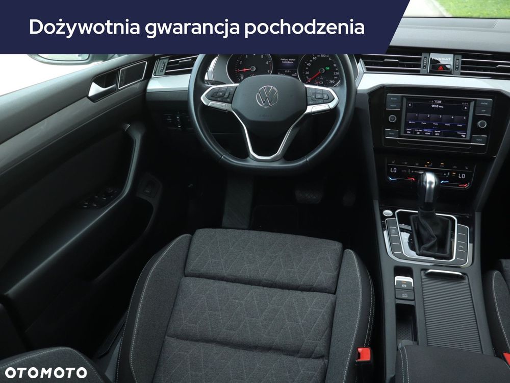 Volkswagen Passat Variant - 9
