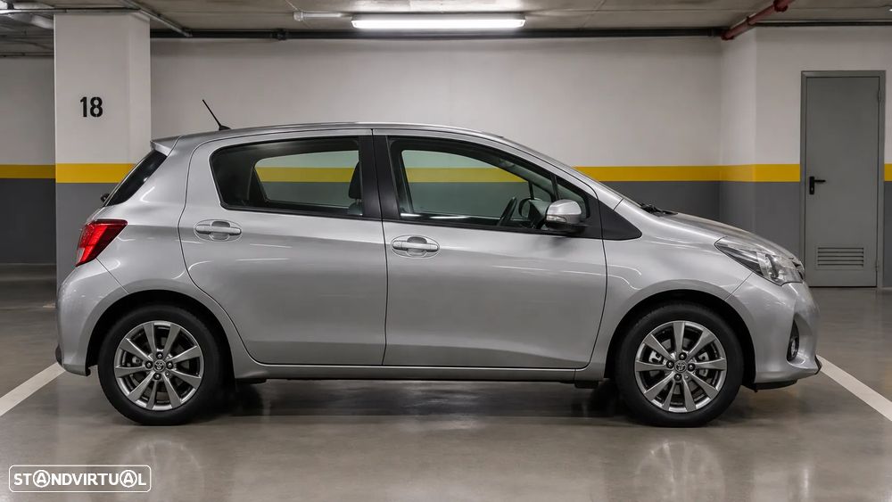 Toyota Yaris 1.4 D-4D Comfort+P.Style - 4
