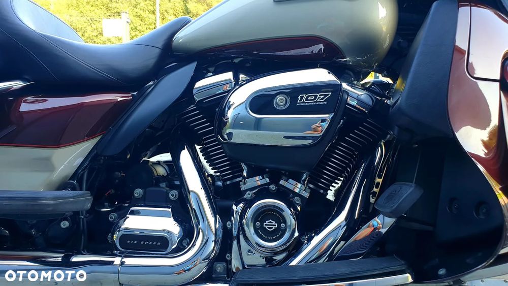 Harley-Davidson Touring Electra Glide - 16