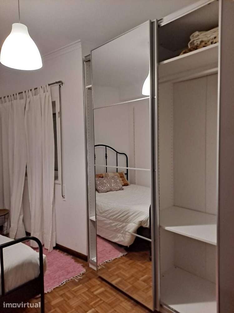 Arrenda-se QUARTO mobilado, junto shoping Bragaparque e Uminho - Grande imagem: 3/6