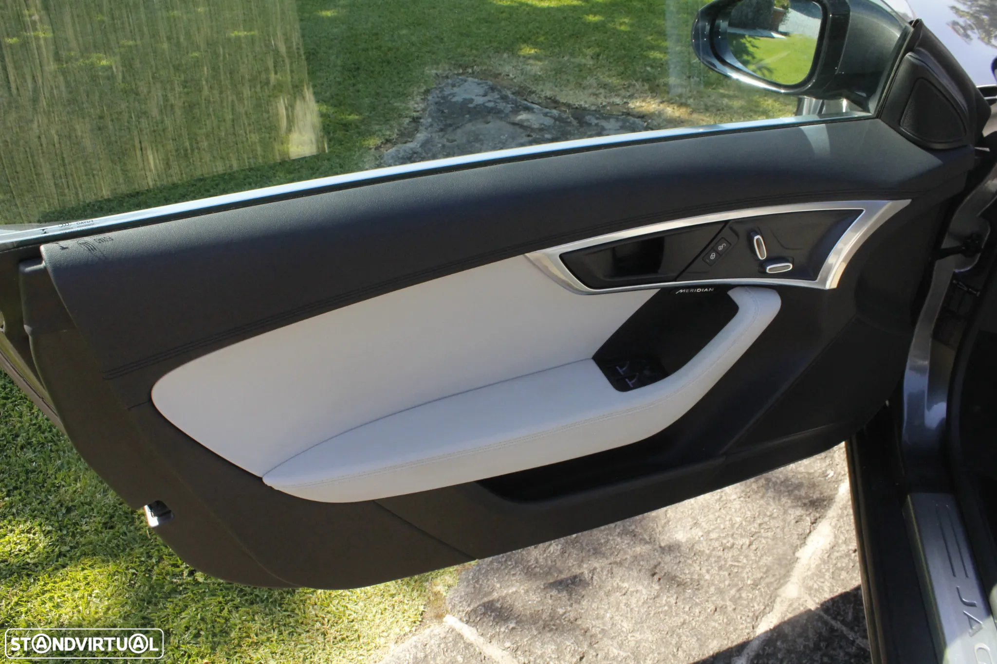 Jaguar F-Type 2.0 i4 R-Dynamic - 24