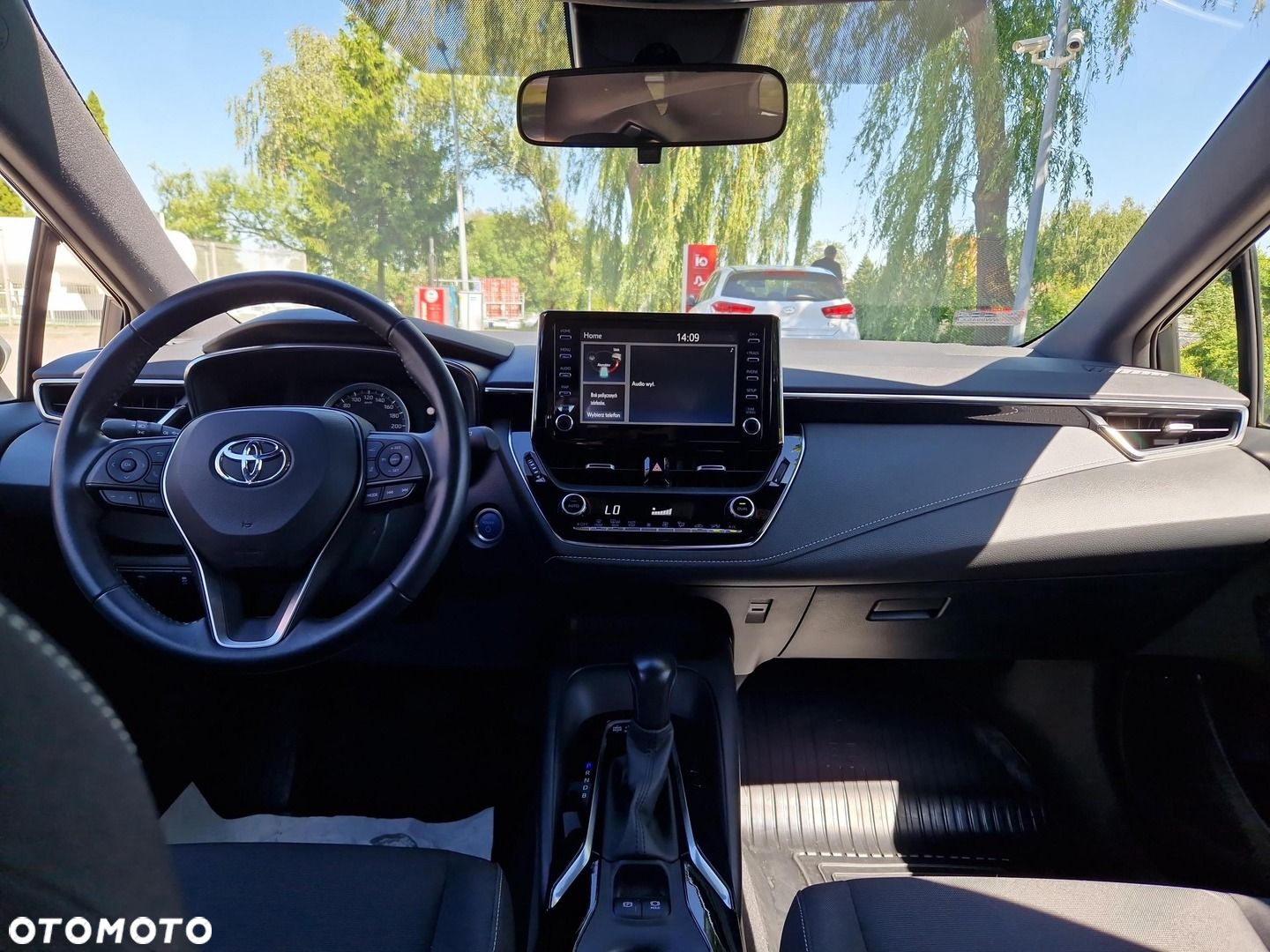 Toyota Corolla - 11