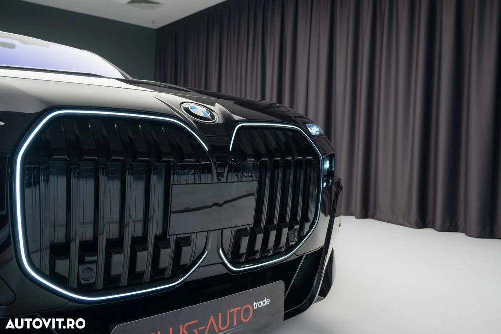 BMW Seria 7 - 5