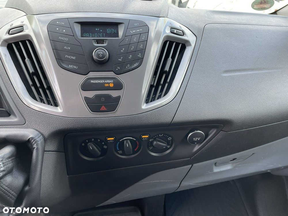 Ford Transit Custom - 12
