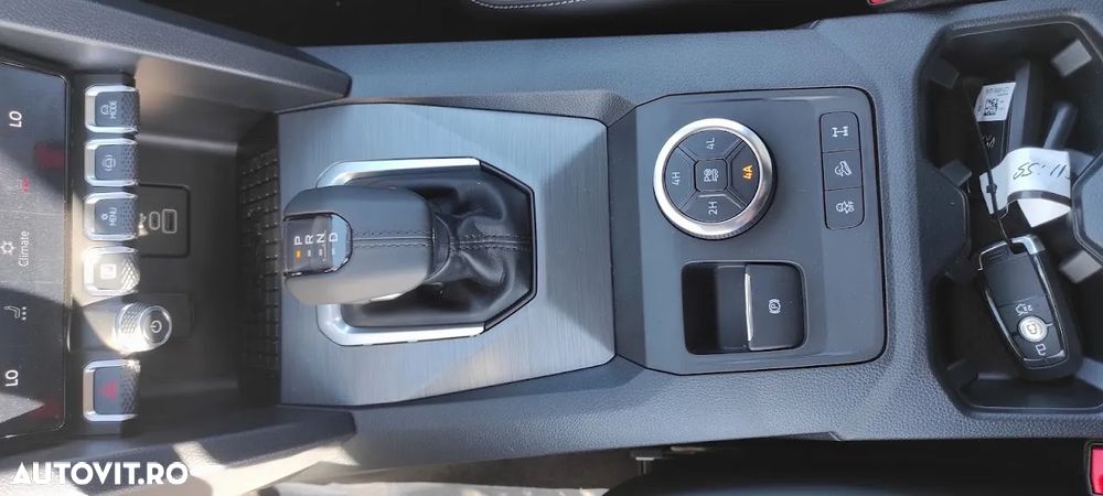 Volkswagen Amarok 3.0 TDI 241 CP 4M 10AT Aventura - 20