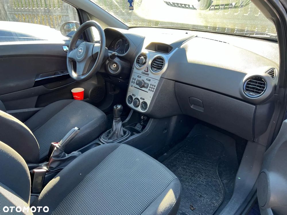 Opel Corsa - 7
