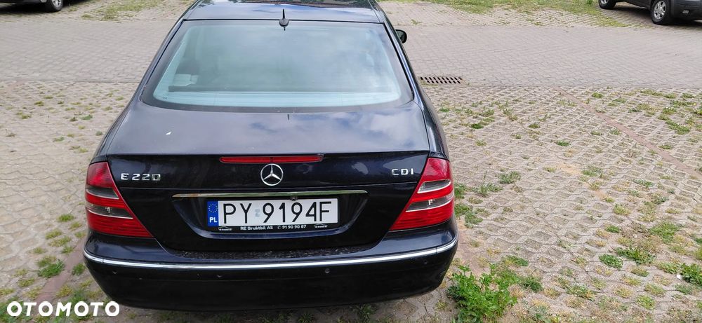Mercedes-Benz Klasa E - 2