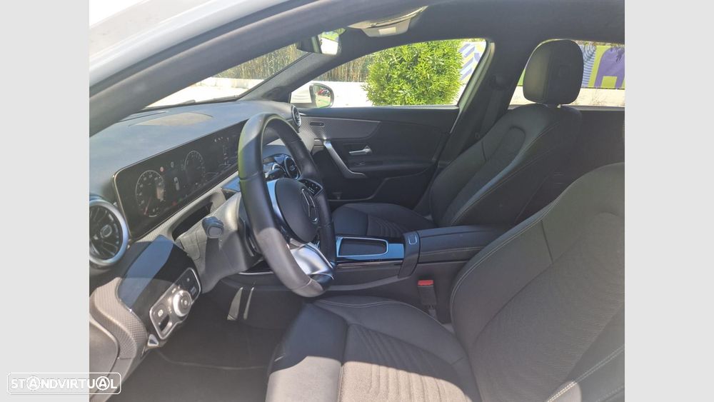 Mercedes-Benz A 250 e - 8