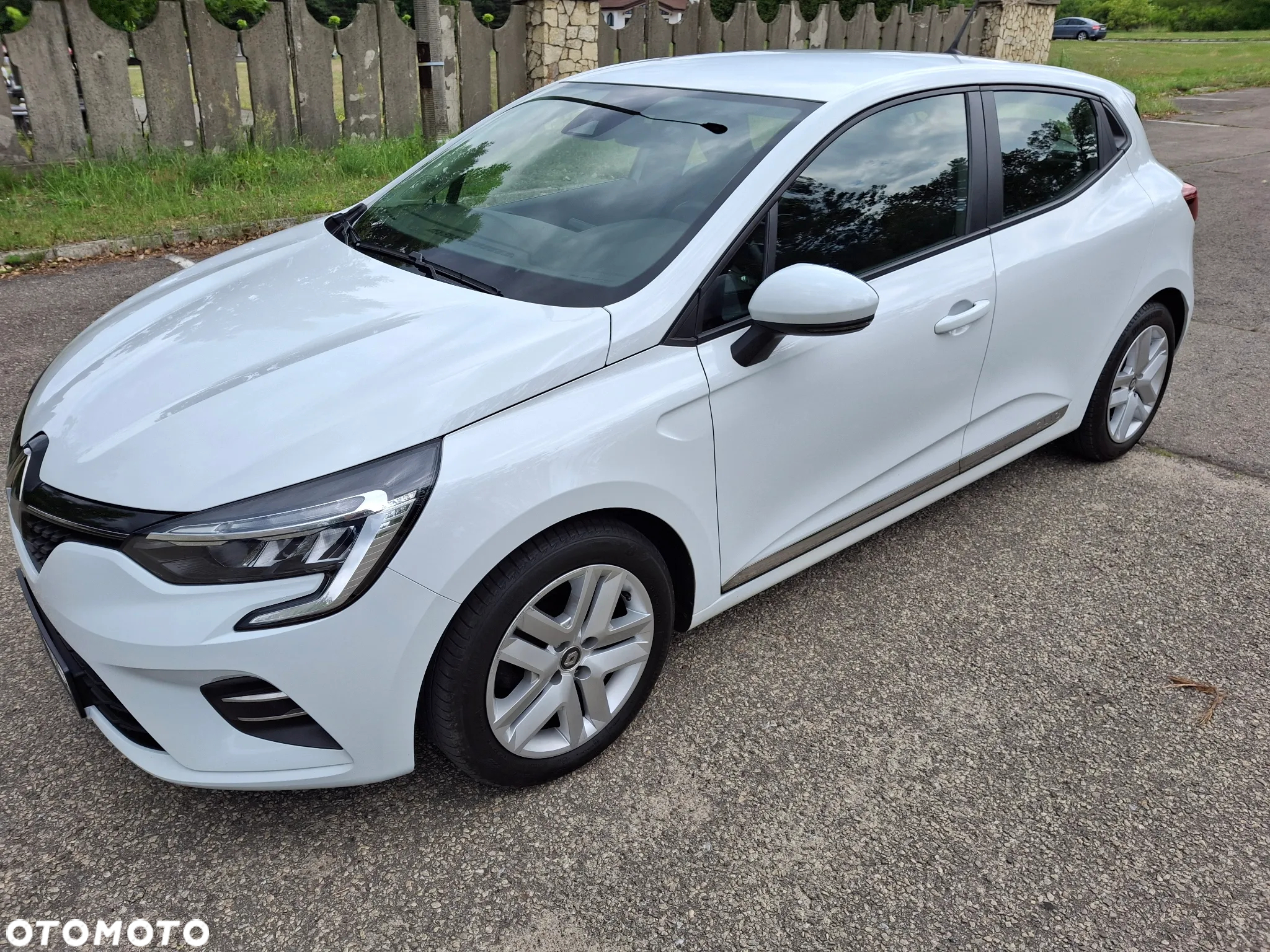 Renault Clio 1.0 TCe Zen - 22