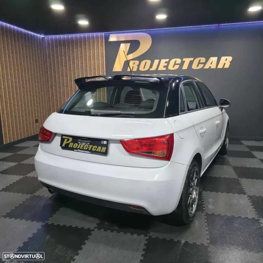 Audi A1 Sportback 1.6 TDI Business Line - 3