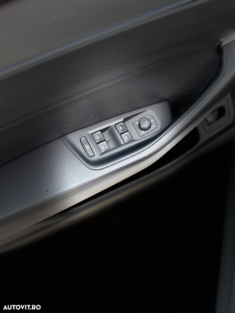 Volkswagen ARTEON 2.0 TDI SCR 4Motion DSG R-Line - 32