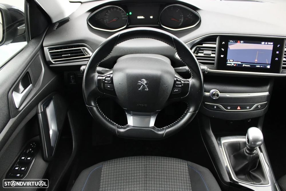 Peugeot 308 SW 1.5 BlueHDi Style - 29