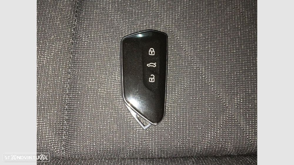 VW Golf 1.0 TSI Life - 17