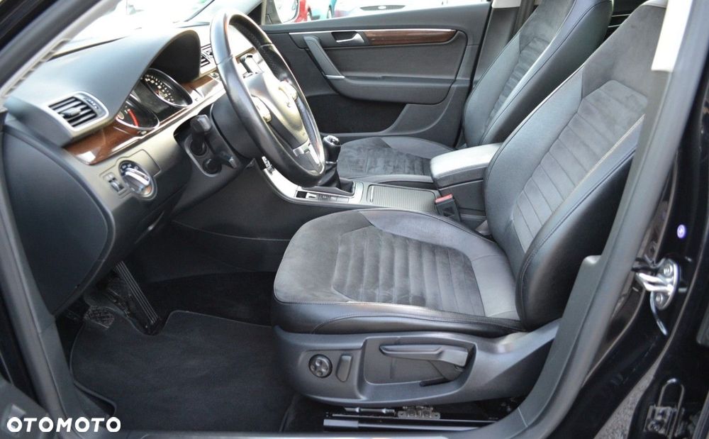 Volkswagen Passat - 7