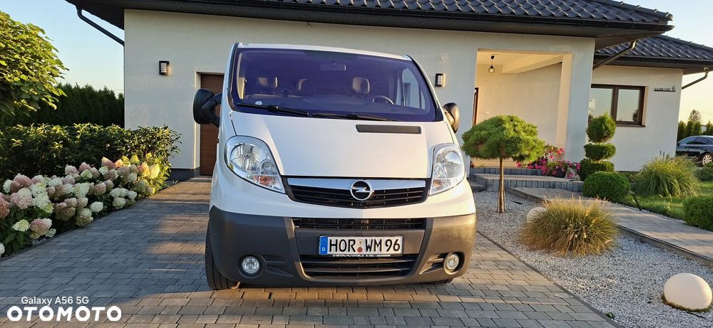 Opel Vivaro - 2