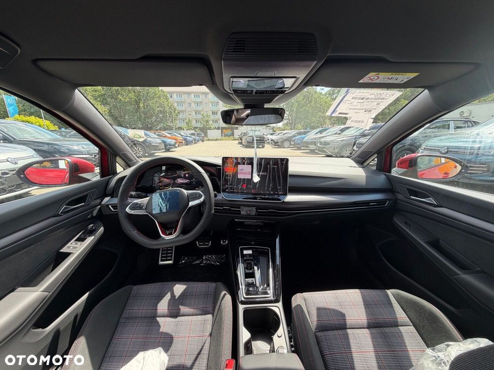 Volkswagen Golf - 5