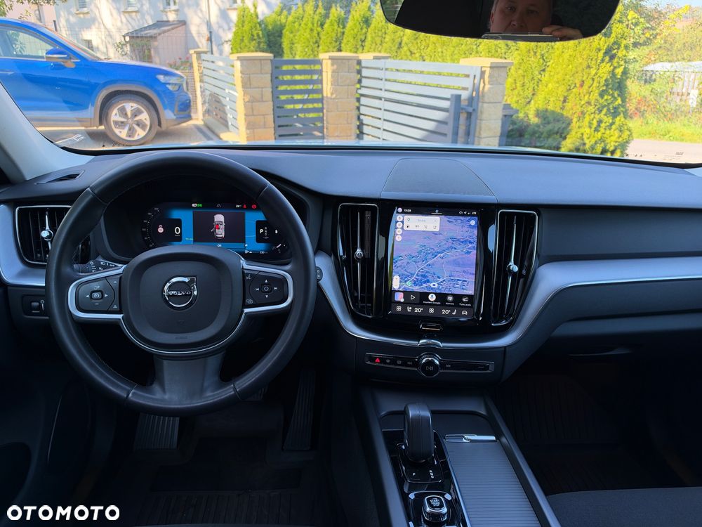 Volvo XC 60 B4 D AWD Momentum Pro - 15
