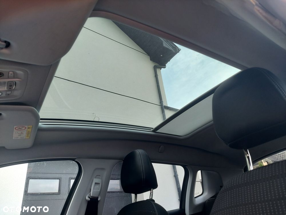 Peugeot 2008 PureTech 110 Stop&Start Allure - 11