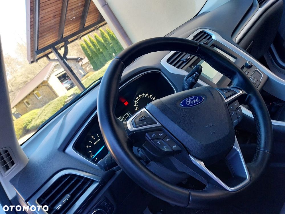 Ford Mondeo - 18